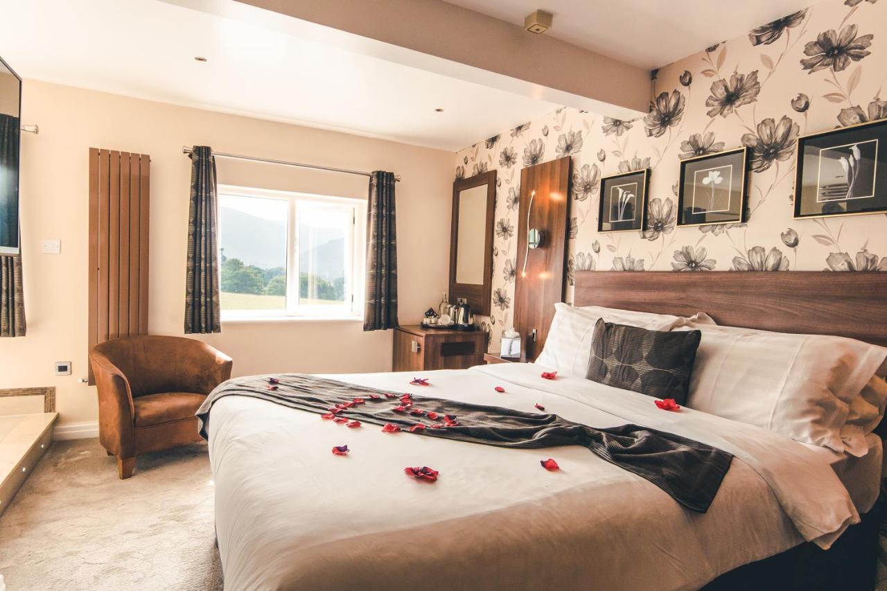The Ullswater View Guest House Watermillock Exteriör bild